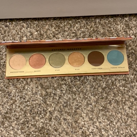 Butter London Natural Goddess Eye Shadow Palette - Picture 2 of 3